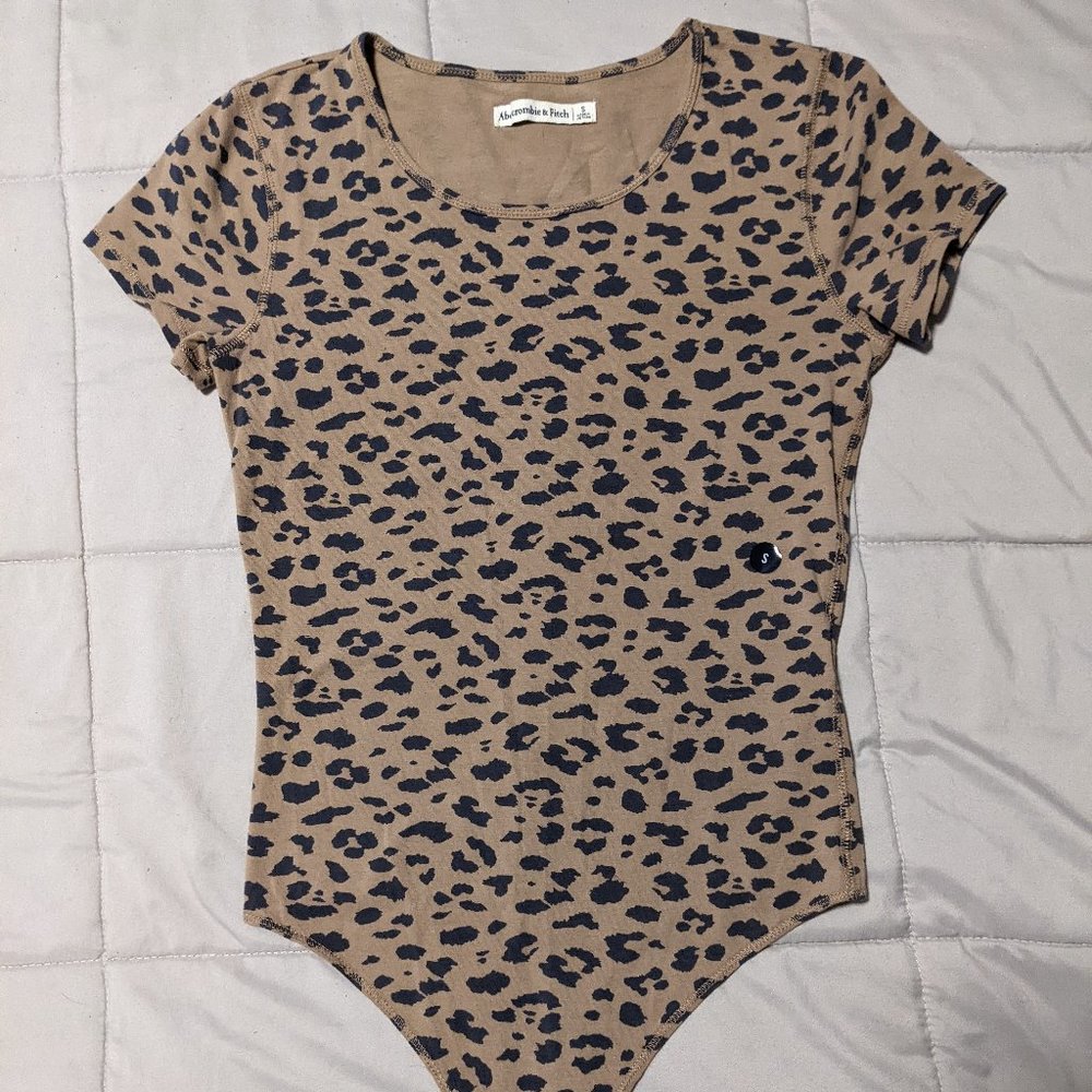 Short Sleeve Leopard Bodysuit
